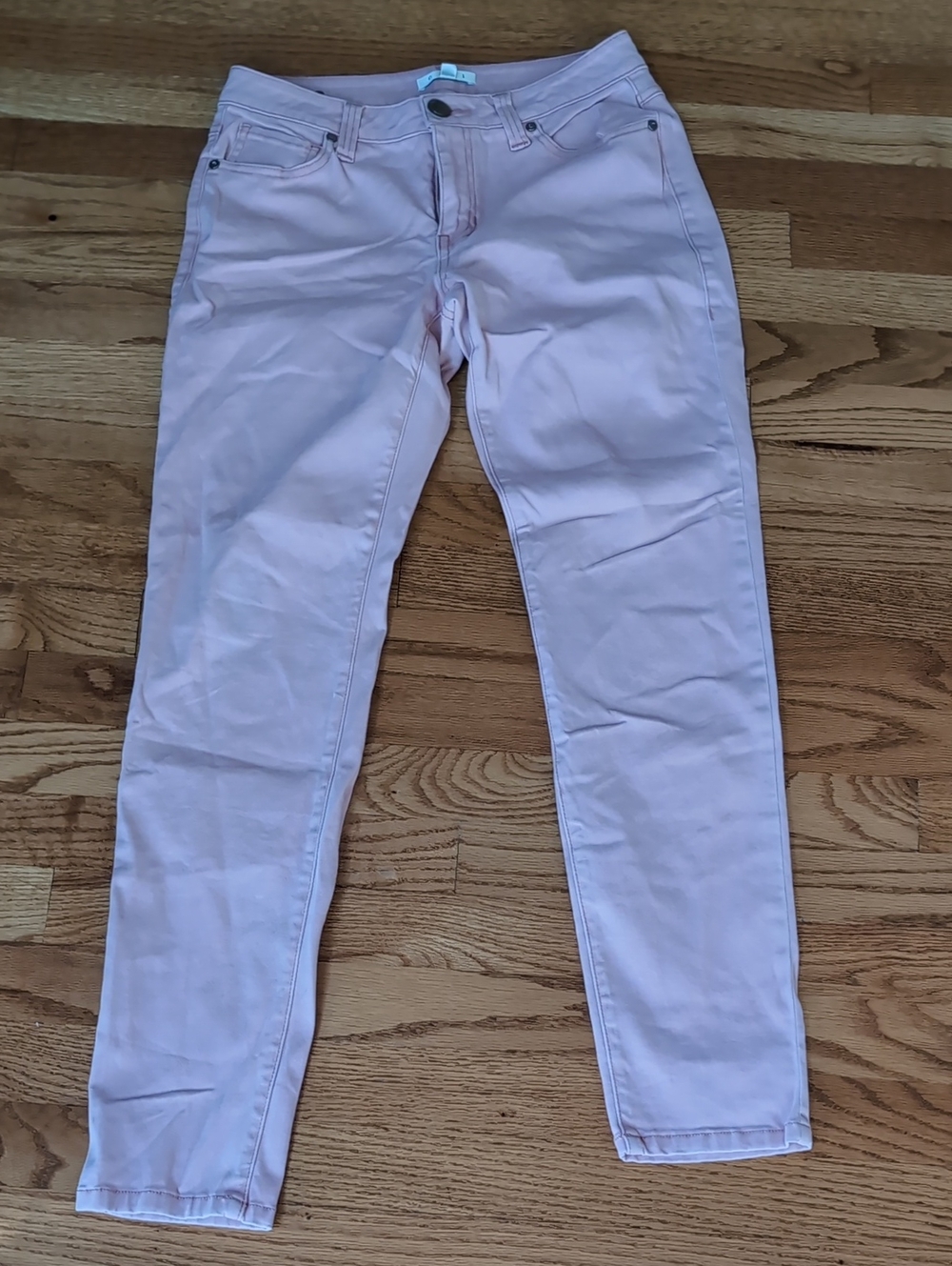 CAbi Skinny Jeans in Pale Pink